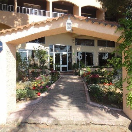 Hotel Le Colibri Lucciana  Buitenkant foto