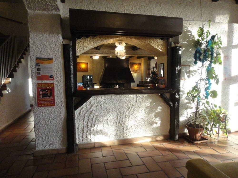 Hotel Le Colibri Lucciana  Buitenkant foto