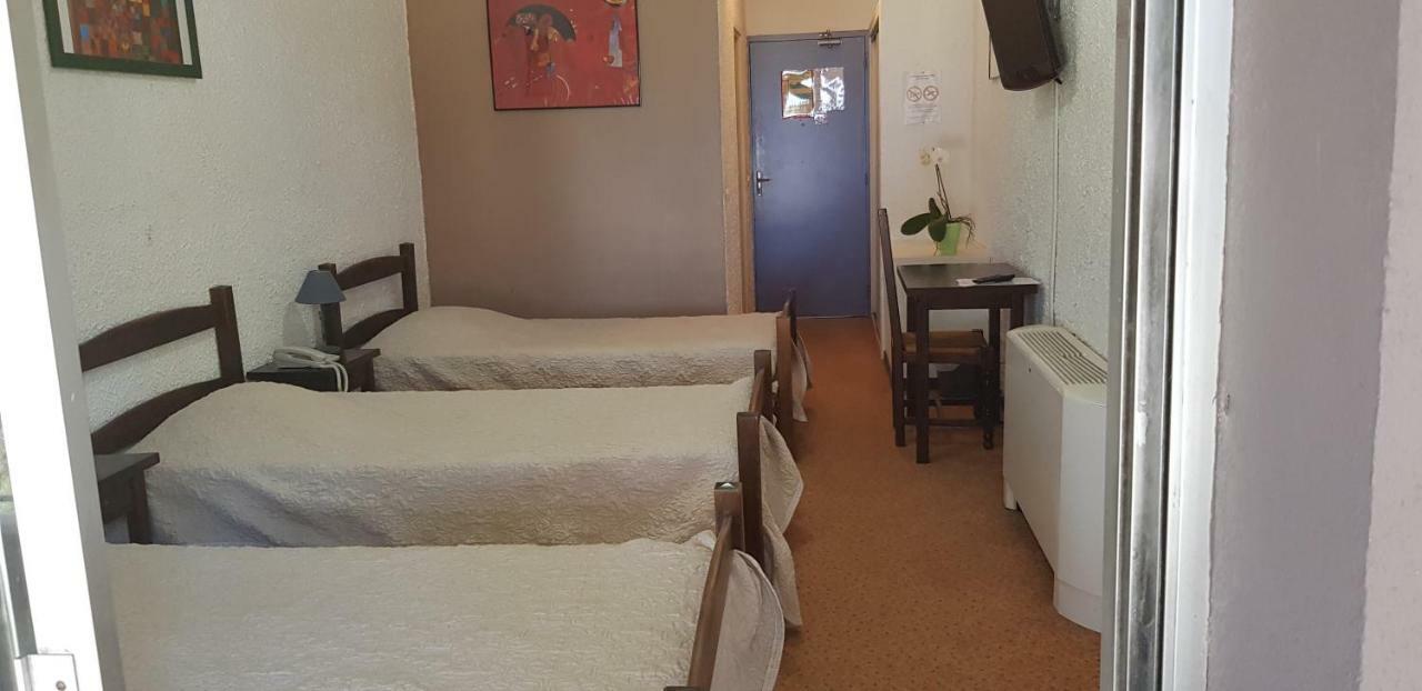 Hotel Le Colibri Lucciana  Buitenkant foto