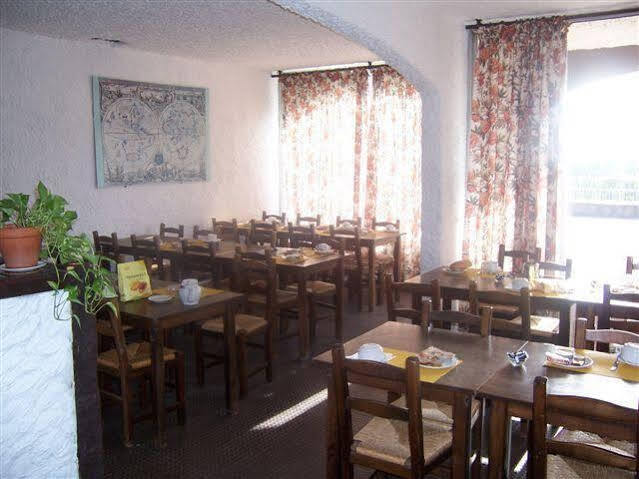 Hotel Le Colibri Lucciana  Buitenkant foto
